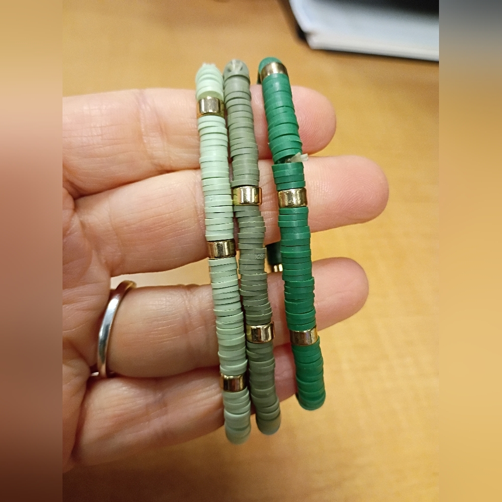 Saltlight Jewelry Dangling Earrings And 3 Bracelets - Picture 4 of 5